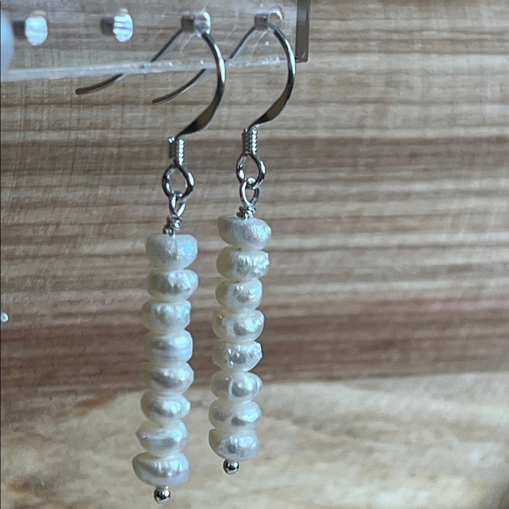 Chic Sterling Silver and Freshwater Pearl Dangle Earrings